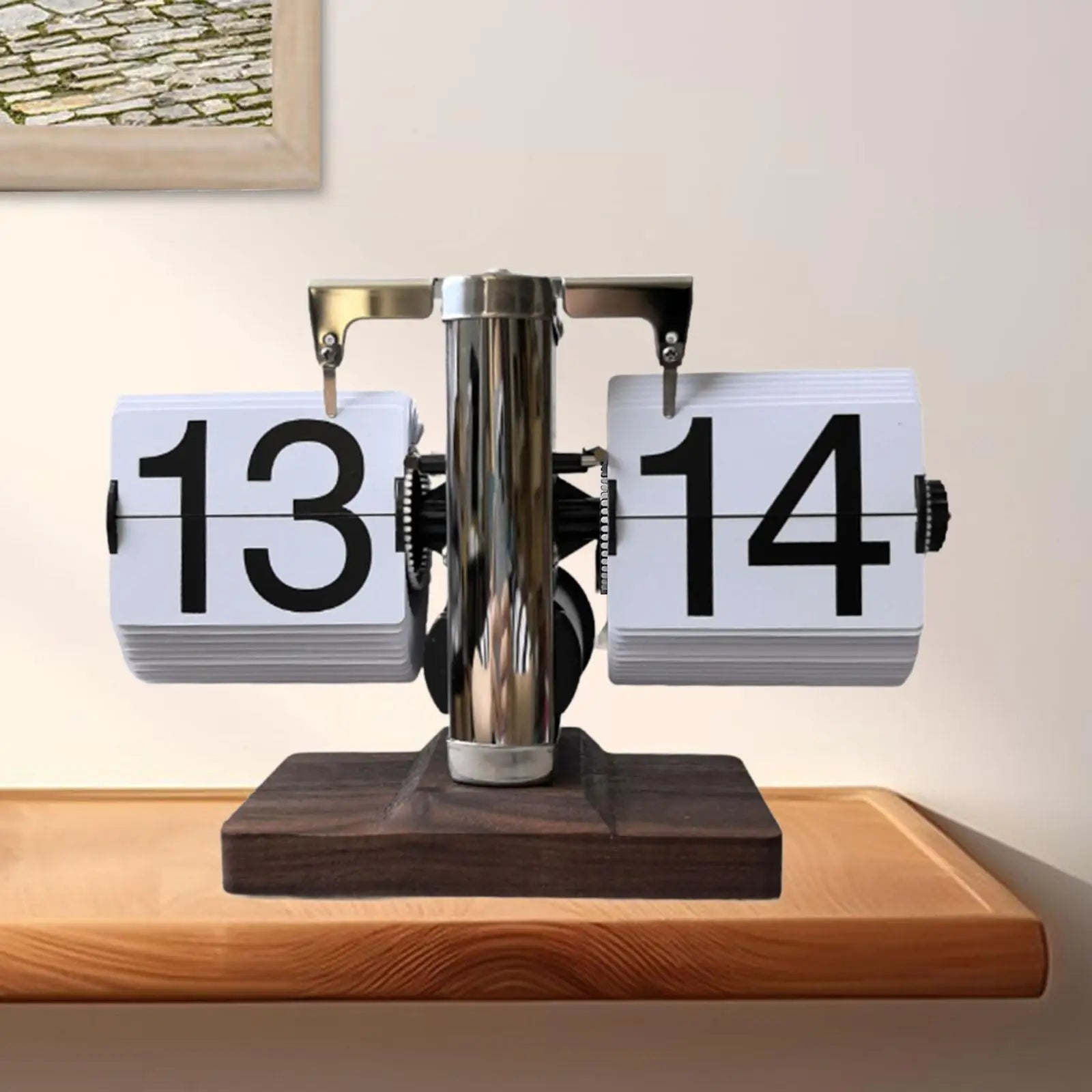 Retro flip clock