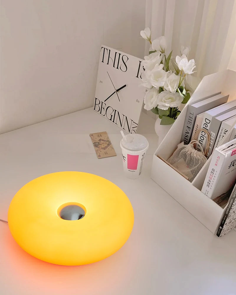 Donut table lamp