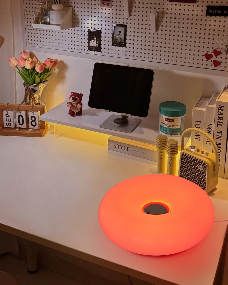 Donut table lamp